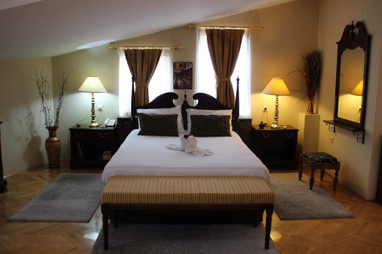 Villa Alexander Skopje Extérieur photo